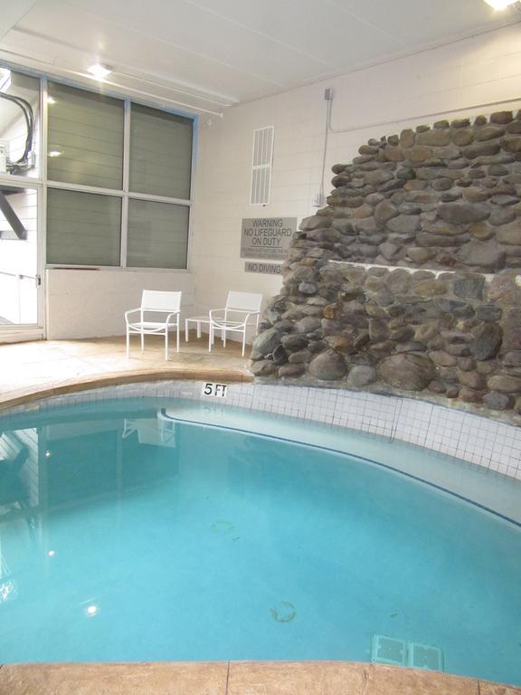 Country Inn & Suites Downtown Convention Center By Radisson, Gatlinburg, Tn Екстер'єр фото